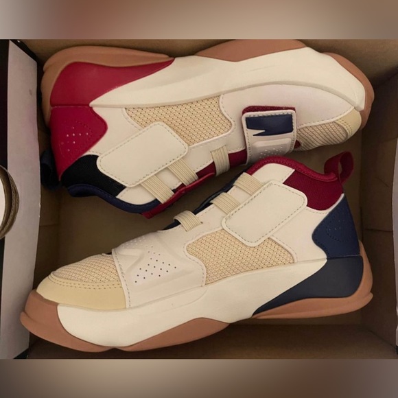 COPY - JORDAN ZION 2 KIDS - Picture 3 of 4